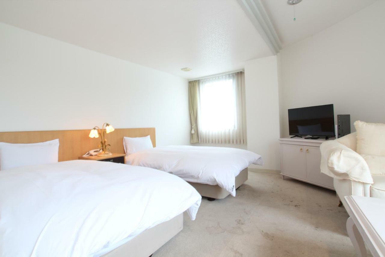 Hikone Biwako Hotel Bagian luar foto